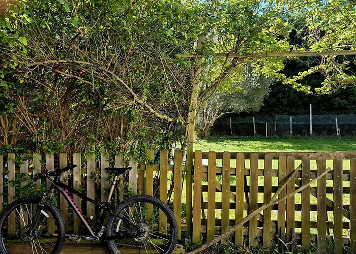 Ideal For Camino Quiet Space Away From Crowds